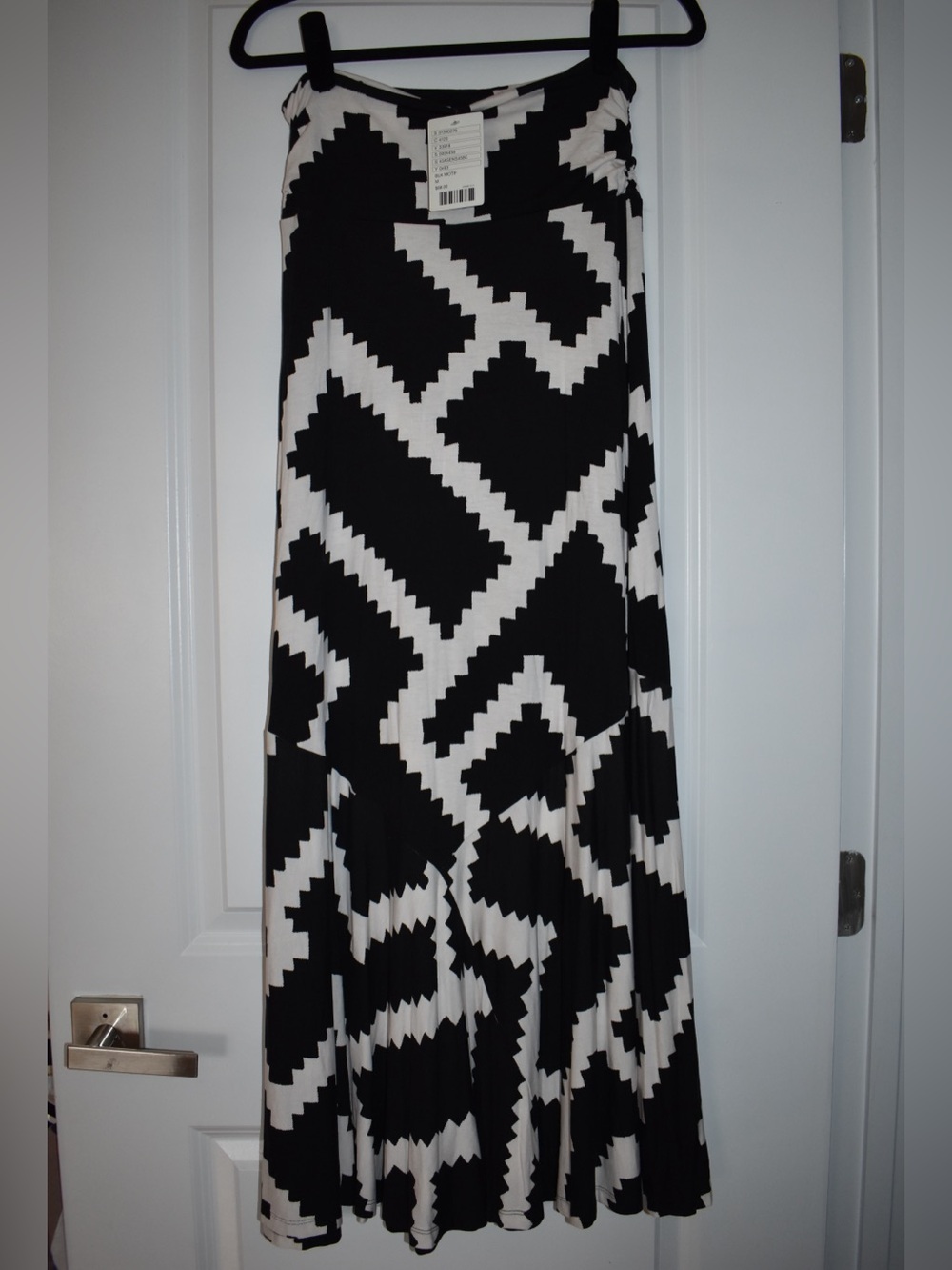 NWT Anthropologie Black & White Geometric Maxi Skirt size Medium